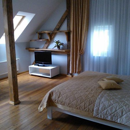 Misko Apartments Шилуте Номер фото