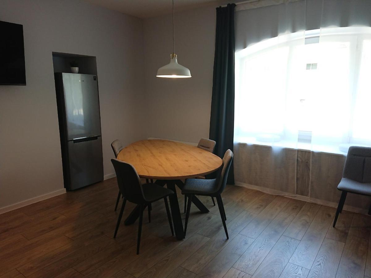 Misko Apartments Шилуте Экстерьер фото